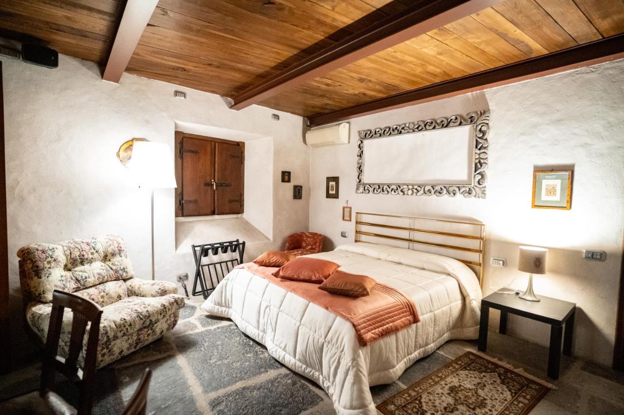 Villa Ghiringhelli Azzate Eksteriør billede