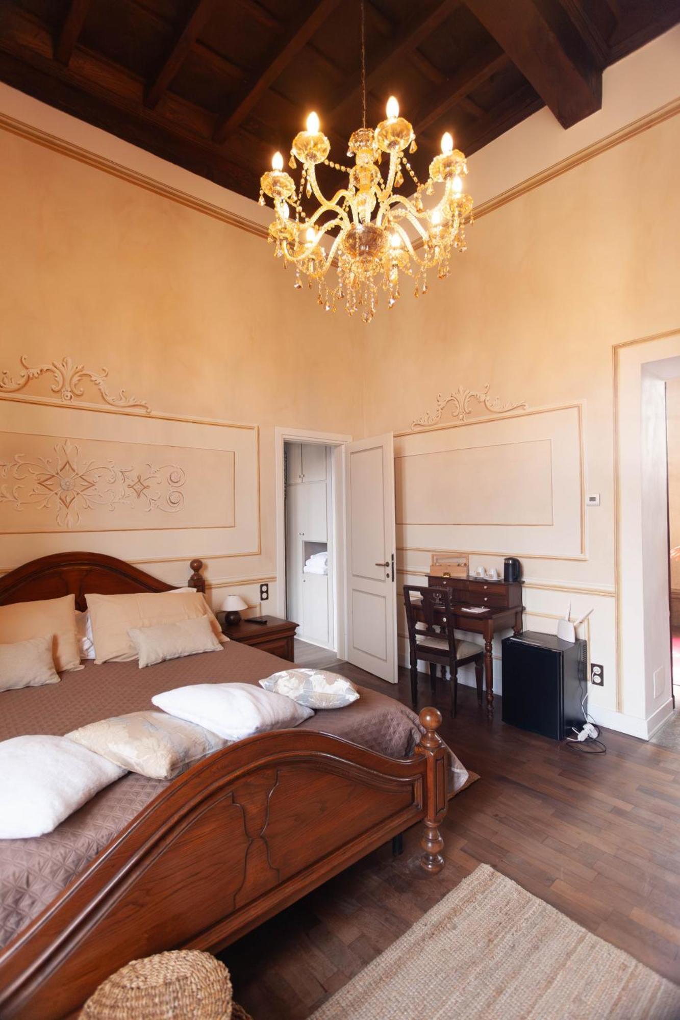Villa Ghiringhelli Azzate Eksteriør billede